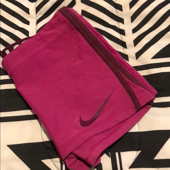 Nike shorts - Picture 5 of 5